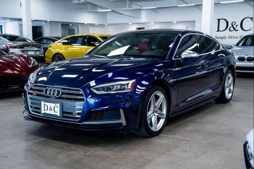 Navarra Blue Metallic 2018 Audi S5 3.0T Prestige