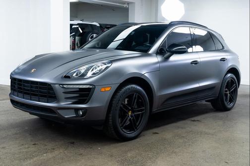 2017 Porsche Macan AWD