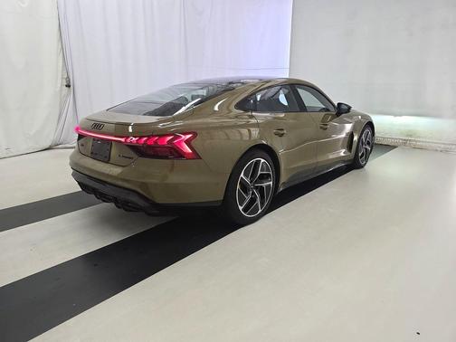 Tactical Green Metallic 2024 Audi RS e-tron GT quattro