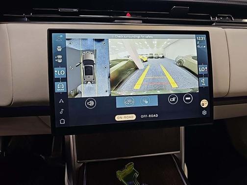 2024 Land Rover Range Rover P530 SE