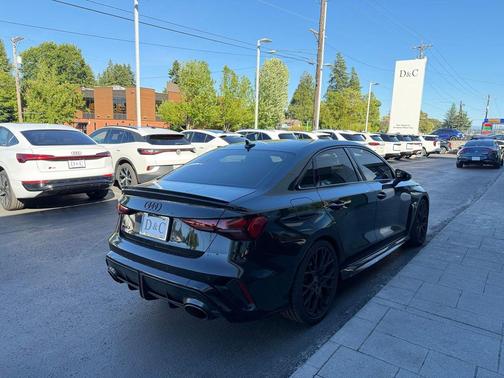 Mythos Black Metallic 2025 Audi RS 3 TFSI quattro S tronic