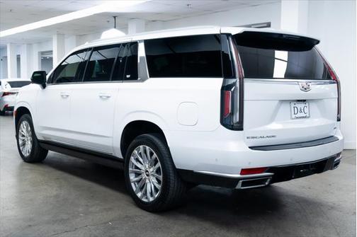 2023 Cadillac Escalade ESV Premium Luxury