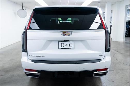 2023 Cadillac Escalade ESV Premium Luxury