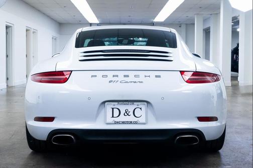 2015 Porsche 911 Carrera