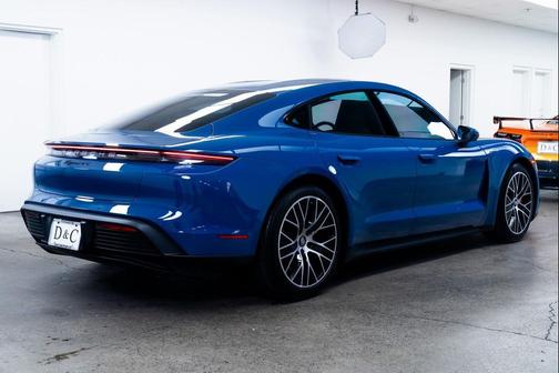 2023 Porsche Taycan 4S
