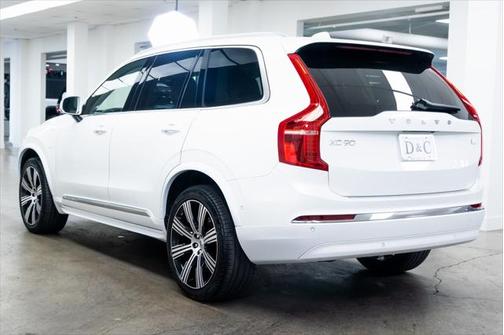 2024 Volvo XC90 Recharge Plug-In Hybrid T8 Plus Bright Theme 7-Seater