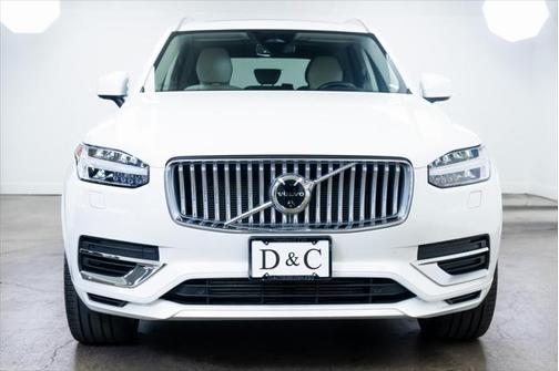 2024 Volvo XC90 Recharge Plug-In Hybrid T8 Plus Bright Theme 7-Seater