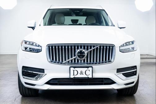 2024 Volvo XC90 Recharge Plug-In Hybrid T8 Plus Bright Theme 7-Seater