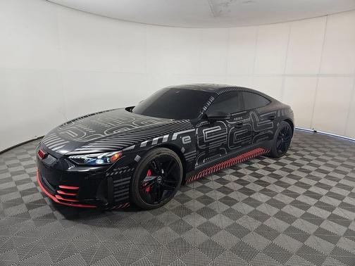 2023 Audi RS e-tron GT quattro