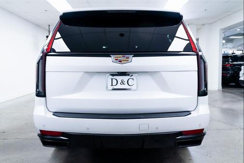 2022 Cadillac Escalade ESV Sport