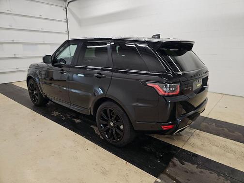 2022 Land Rover Range Rover Sport HSE Silver Edition