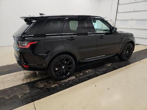 2022 Land Rover Range Rover Sport HSE Silver Edition