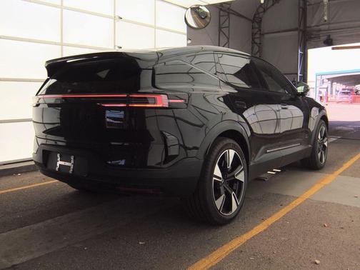2025 Polestar 3 Long Range Dual Motor