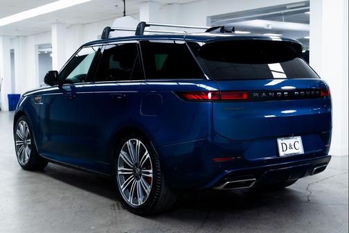 2024 Land Rover Range Rover Sport SE