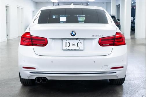 2017 BMW 330 330i