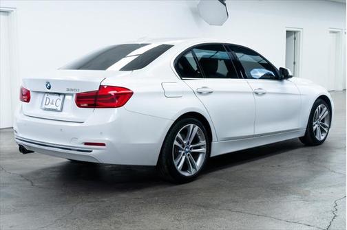 2017 BMW 330 330i