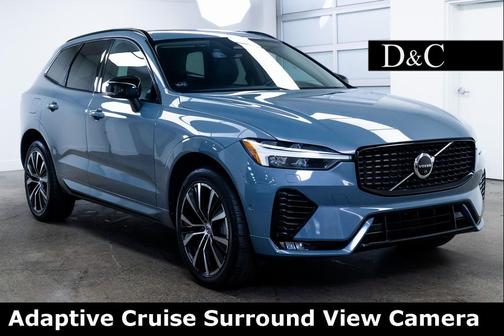 2023 Volvo XC60 B5 Plus Dark Theme