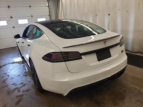 2022 Tesla Model S Plaid