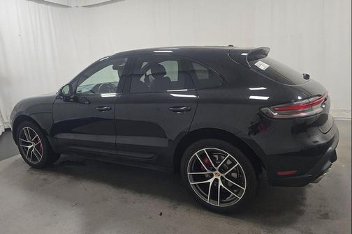 2023 Porsche Macan S