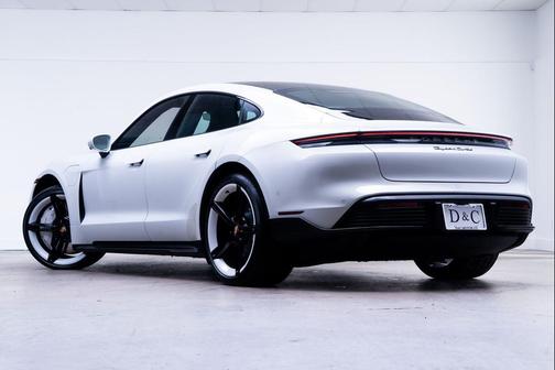 Carrara White Metallic 2020 Porsche Taycan Turbo