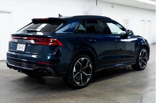 2023 Audi RS Q8 4.0T