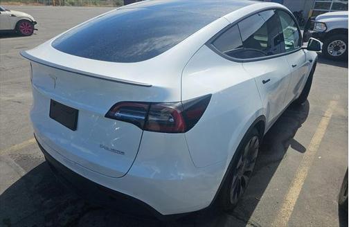 2022 Tesla Model Y Performance Dual Motor All-Wheel Drive