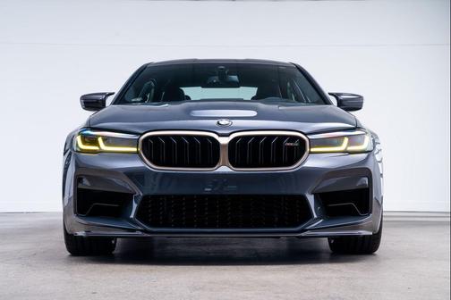 Brands Hatch Grey Metallic 2022 BMW M5 Base