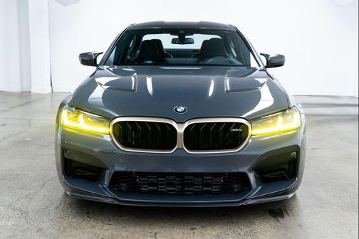 Brands Hatch Grey Metallic 2022 BMW M5 Base