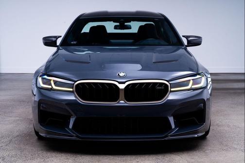 Brands Hatch Grey Metallic 2022 BMW M5 Base