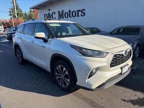 2020 Toyota Highlander Hybrid XLE