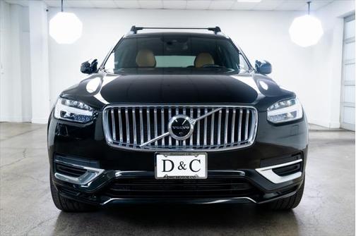2022 Volvo XC90 Recharge Plug-In Hybrid T8 Inscription 7 Passenger