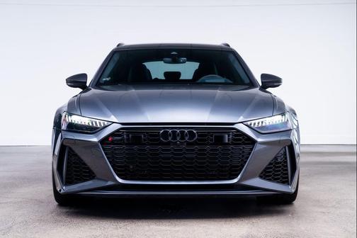 Daytona Gray Pearl Effect 2025 Audi RS 6 Avant 4.0T
