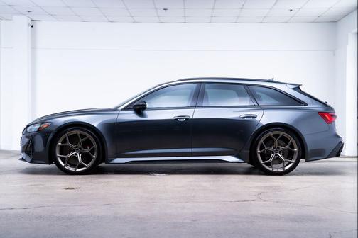 Daytona Gray Pearl Effect 2025 Audi RS 6 Avant 4.0T