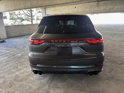 2019 Porsche Cayenne Turbo