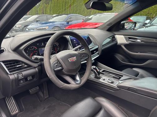 2022 Cadillac CT5-V V-Series