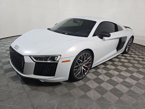 2017 Audi R8 5.2 V10 plus