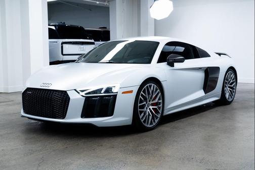 2017 Audi R8 5.2 V10 plus
