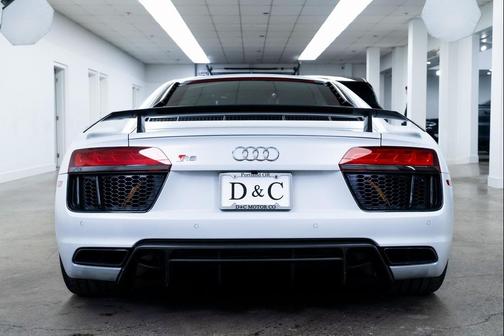 2017 Audi R8 5.2 V10 plus