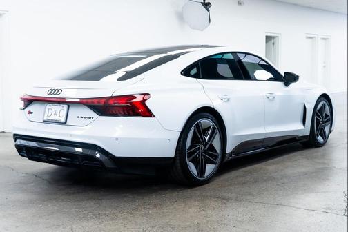 2023 Audi RS e-tron GT quattro