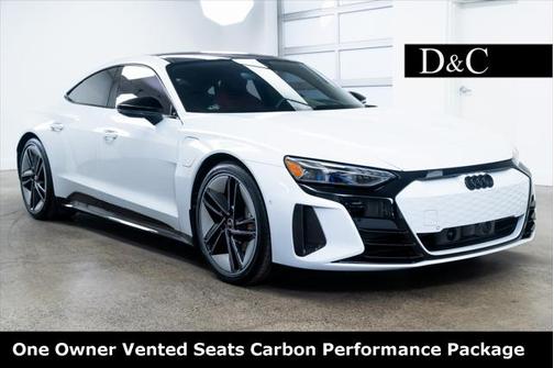 2023 Audi RS e-tron GT quattro