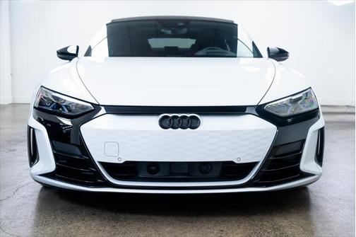 2023 Audi RS e-tron GT quattro