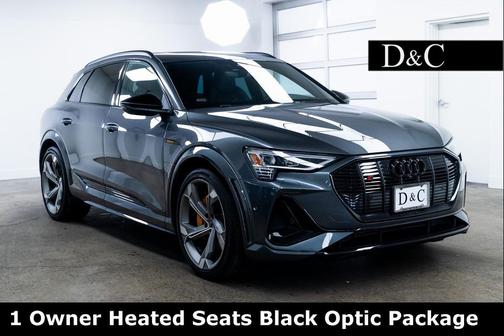 2022 Audi e-tron S Prestige