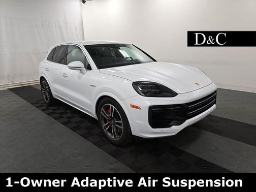 2024 Porsche Cayenne Cayenne Turbo E-Hybrid