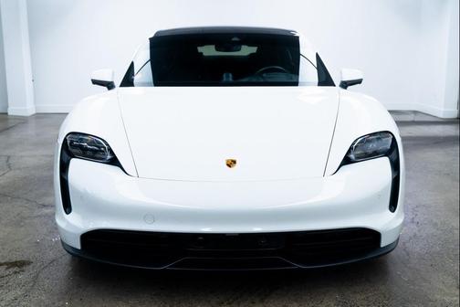 2022 Porsche Taycan 4S