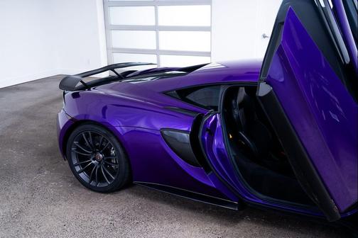 Mauvine Blue 2018 McLaren 570S Base