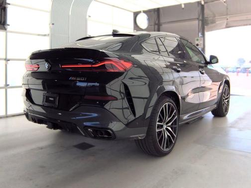 Black Sapphire Metallic 2020 BMW X6 M50i