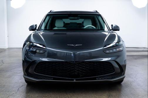2023 Genesis GV60 Advanced AWD