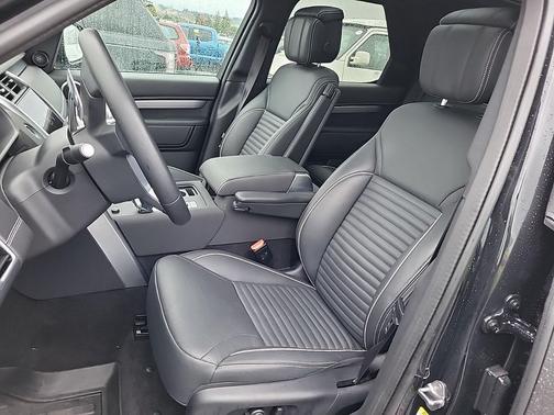 2023 Land Rover Discovery P360 Metropolitan Edition