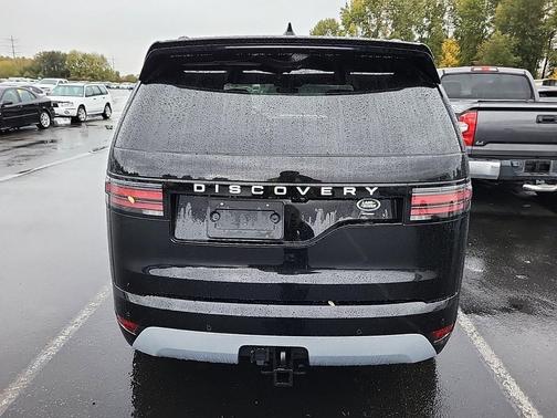 2023 Land Rover Discovery P360 Metropolitan Edition