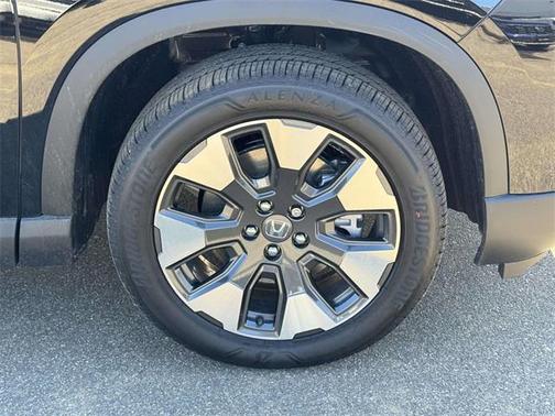 2026 Honda Pilot Touring 8-Passenger